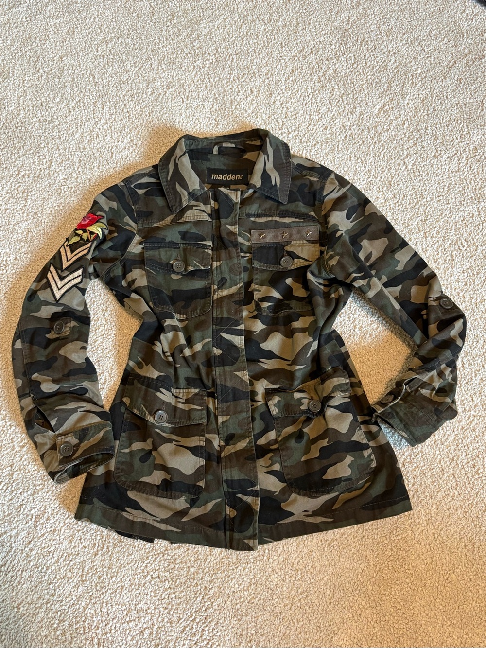 Madden NYC camo shacket